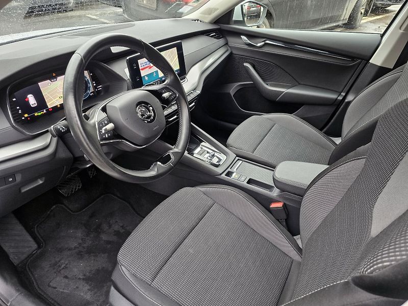 Škoda Octavia 2.0TDI 110kW kombi automat  - fotka 9 z 31