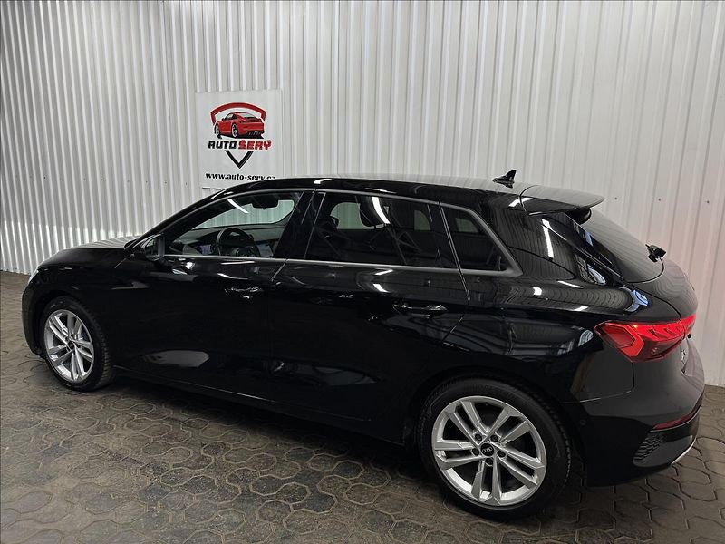 Audi A3 35TDI 110kW 2XALU MATRIX LED - fotka 5 z 41