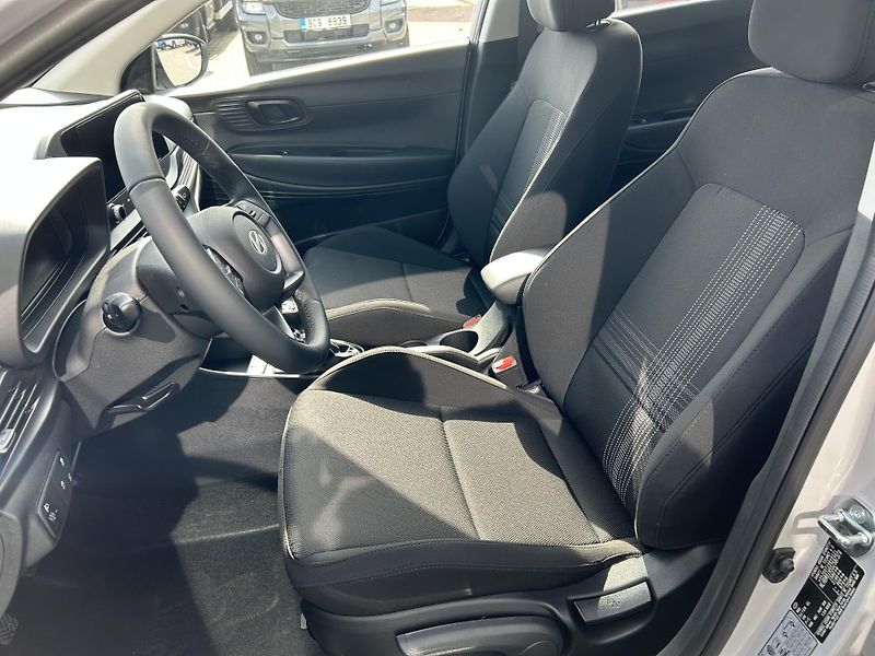 Hyundai Bayon FL 1,2I SMART - fotka 13 z 26