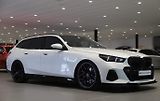 BMW i5 eDrive40 Touring M Kam Pano. - náhled 1