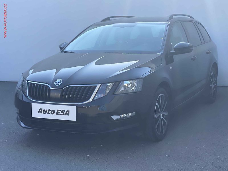 Škoda Octavia (2019) 1.5 TSi, Soleil, DSG, navi, - fotka 3 z 19