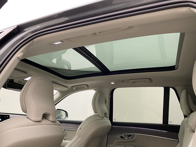 Volvo XC90 (2026) T8 AWD Plug-in BRIGHT PLUS 7m - fotka 21 z 71