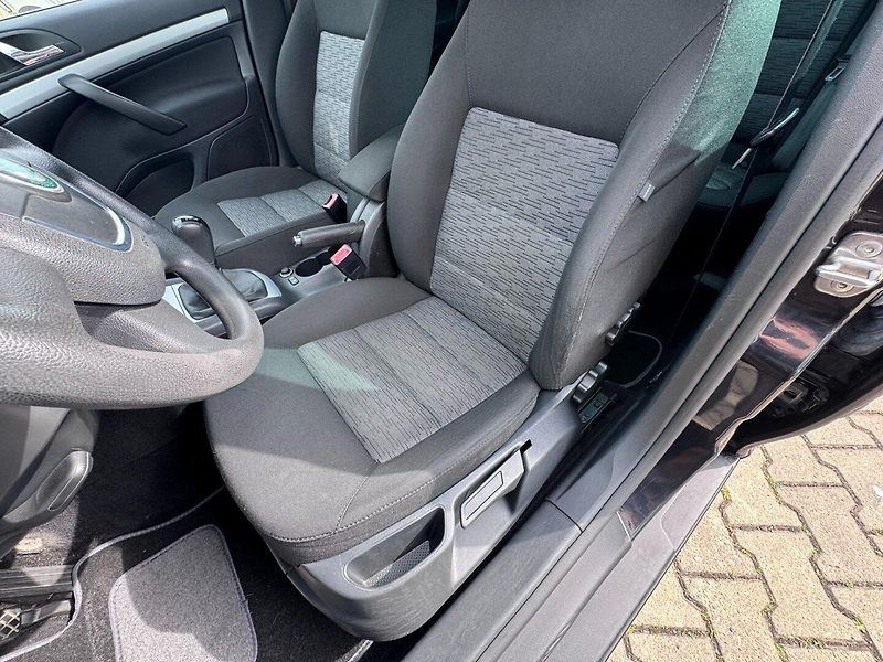 Škoda Octavia (2010) 1,4 TSI 90 KW KOLA 2. MAJ - fotka 23 z 50
