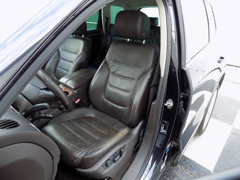 Volkswagen Touareg (2010) 3.0TDI/4x4/Chl.sedačky/LED/ - fotka 15 z 43