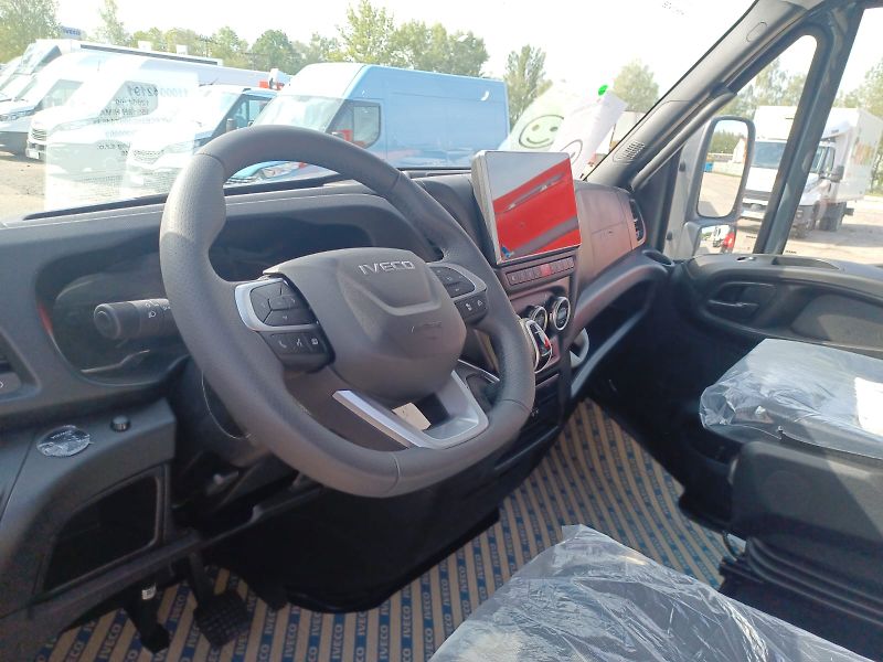 Iveco Daily (2026) 35S18HA8, automat, 8pal - fotka 2 z 7