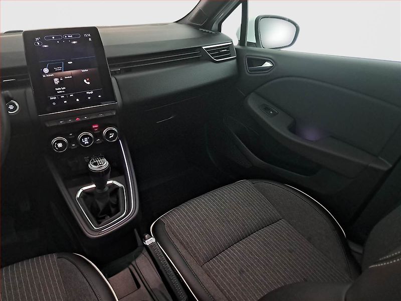 Renault Clio (2021) 1.0 TCe, Kůže, Navi, Tempomat - fotka 8 z 16