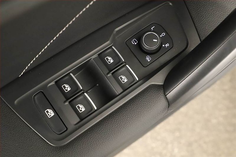 Volkswagen Tiguan Allspace (2022) 2.0 TDI - fotka 28 z 28