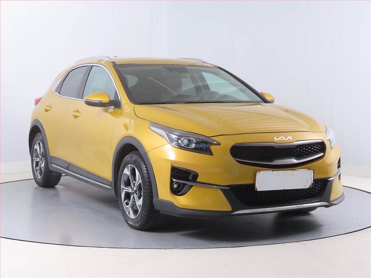 Kia XCeed 1.5 T-GDI, ČR,1.maj