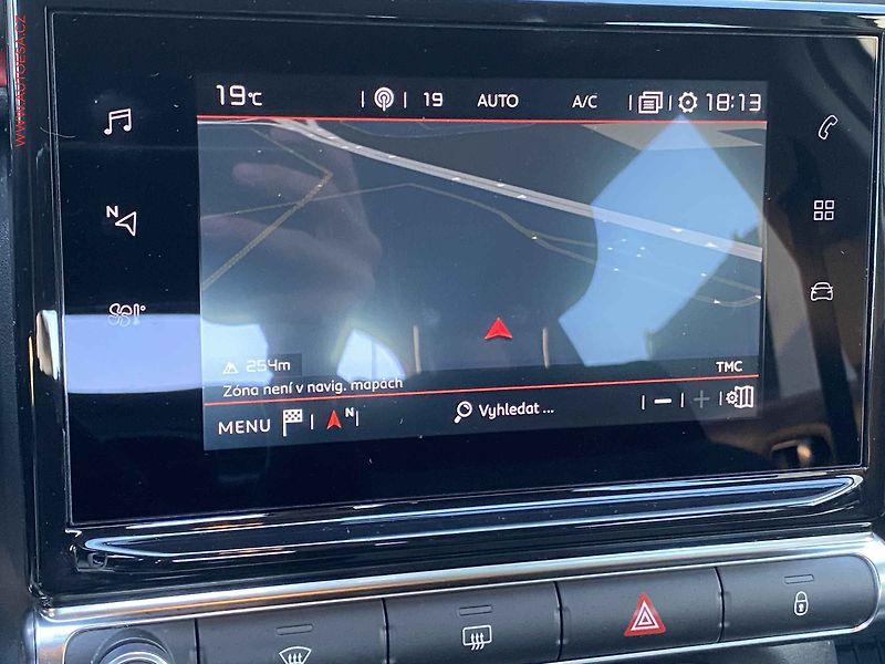 Citroën C3 (2021) 1.2PT, 2.maj,ČR, Navi - fotka 16 z 17