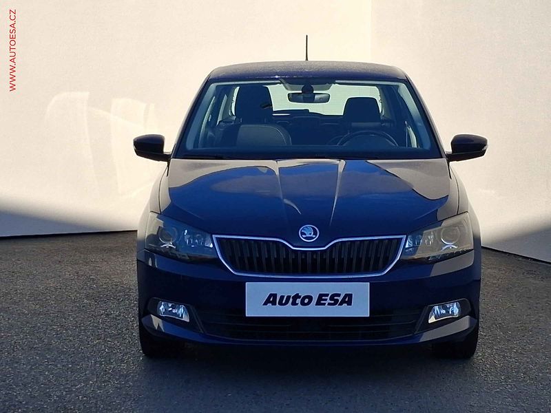 Škoda Fabia (2017) 1.0TSi, 2.maj,ČR, Style - fotka 2 z 18