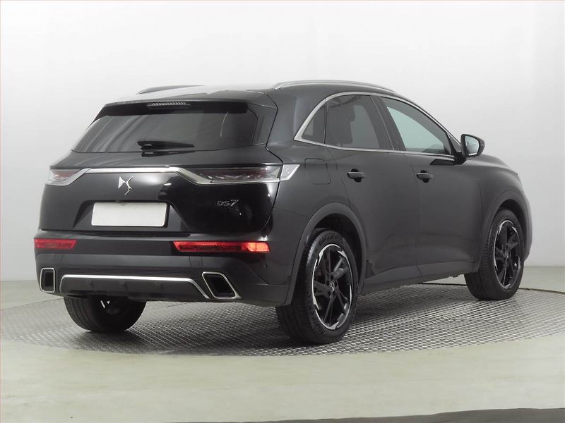 DS Automobiles DS7 Crossback (2020) Rivoli 2.0 BlueHDI, Automat - fotka 5 z 27
