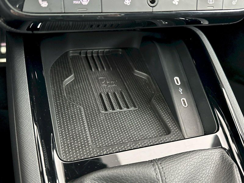 Škoda Kamiq (2025) DSG 1.5TSI 110kW Monte Carlo - fotka 23 z 33