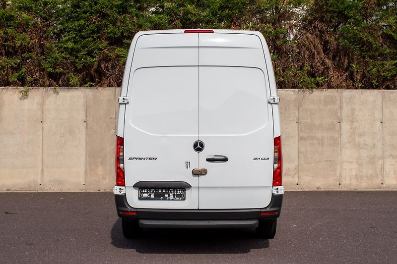 Mercedes-Benz Sprinter 311 CDI 84kW L2H2 *DPH* - fotka 5 z 24