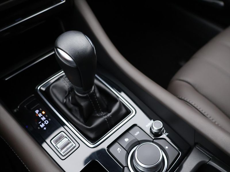 Mazda 6 2.5 G194 Aut. Revolution 1.Maj - fotka 31 z 40