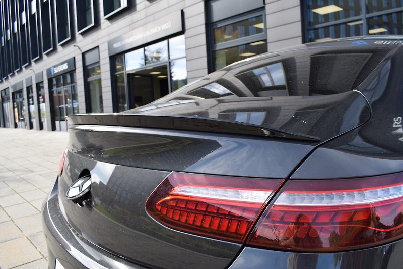 Mercedes-Benz Třídy E (2021) E400d 4M AMG Coupe/KeyLess/mas - fotka 38 z 46