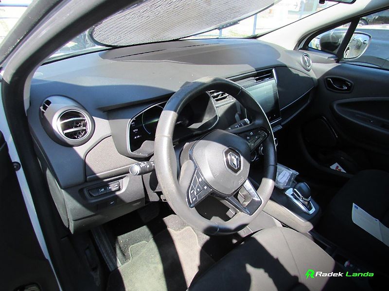 Renault ZOE (2021) Life R110 (51 kW) | LED světla - fotka 6 z 7