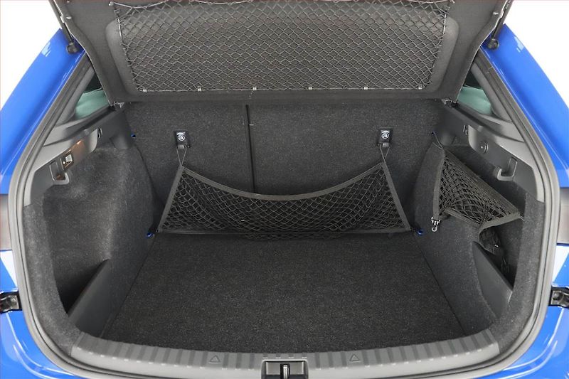Škoda Scala (2024) Drive 1.0 TSI - fotka 11 z 15