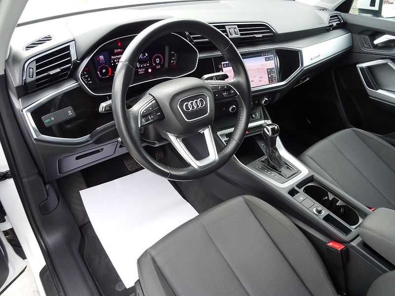 Audi Q3 35TDI A/T Virtual Navi Tažné - fotka 16 z 30