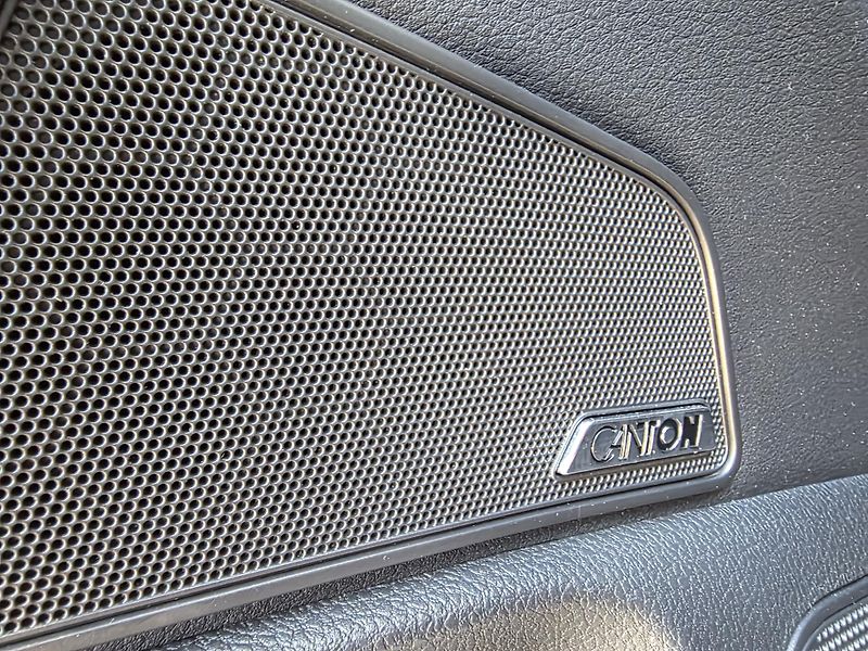 Škoda Superb 2.0-4x4-Laurin&Klement-200kw - fotka 13 z 25