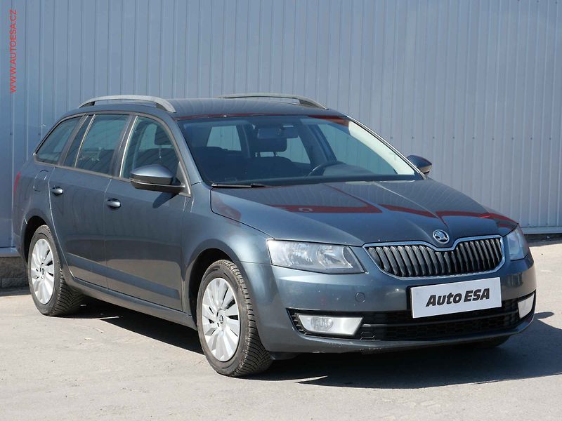 Škoda Octavia (2015) 1.6 TDi 4x4, ČR, Ambition, TZ - fotografie inzerátu