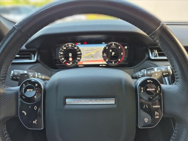 Land Rover Range Rover Velar 3,0 D300 AWD - fotka 8 z 20