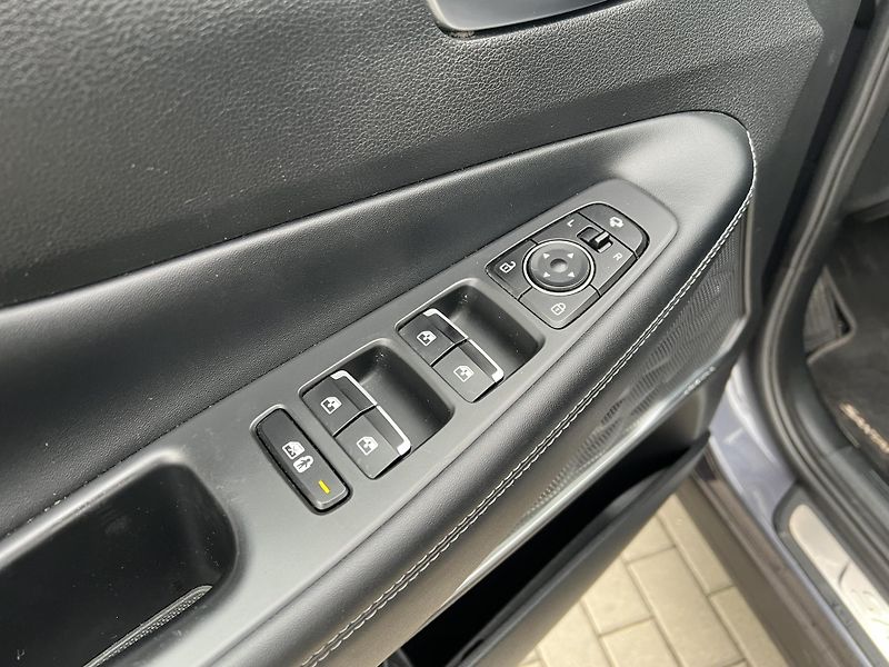 Hyundai Santa Fe (2021) 2.2CRDi*147KW*Smart*4x4*Aut - fotka 10 z 57