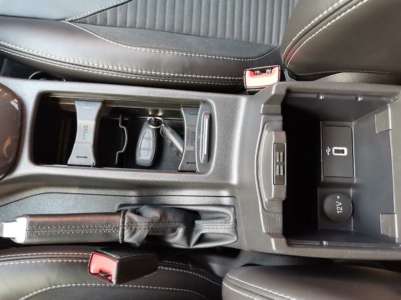 Ford Focus (2018) 1.5i EB 110kw Titanium AUT Xen - fotka 22 z 29