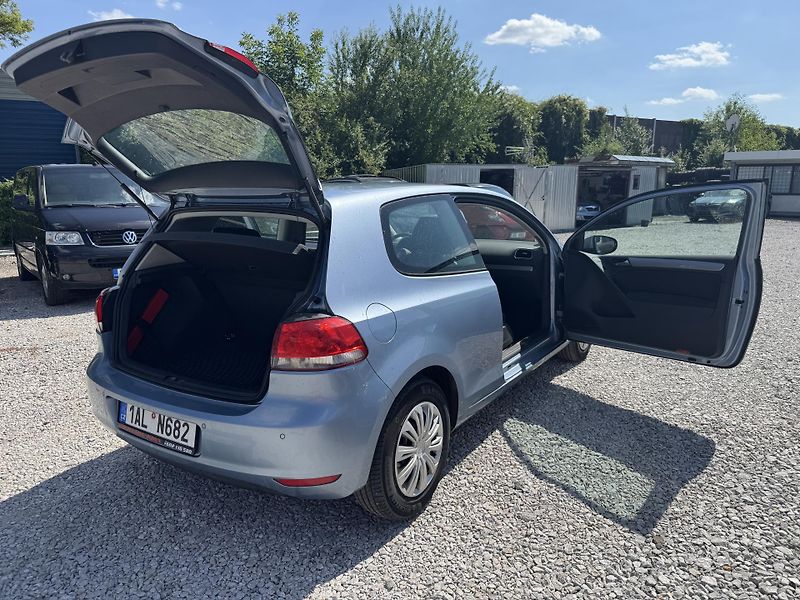 Volkswagen Golf (2008) VI,1.4-16V,SERVISKA - fotka 9 z 26