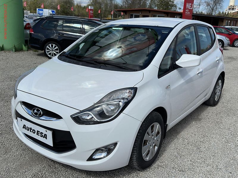 Hyundai ix20 (2014) 1.6i, ČR, AC, TZ - fotka 3 z 17