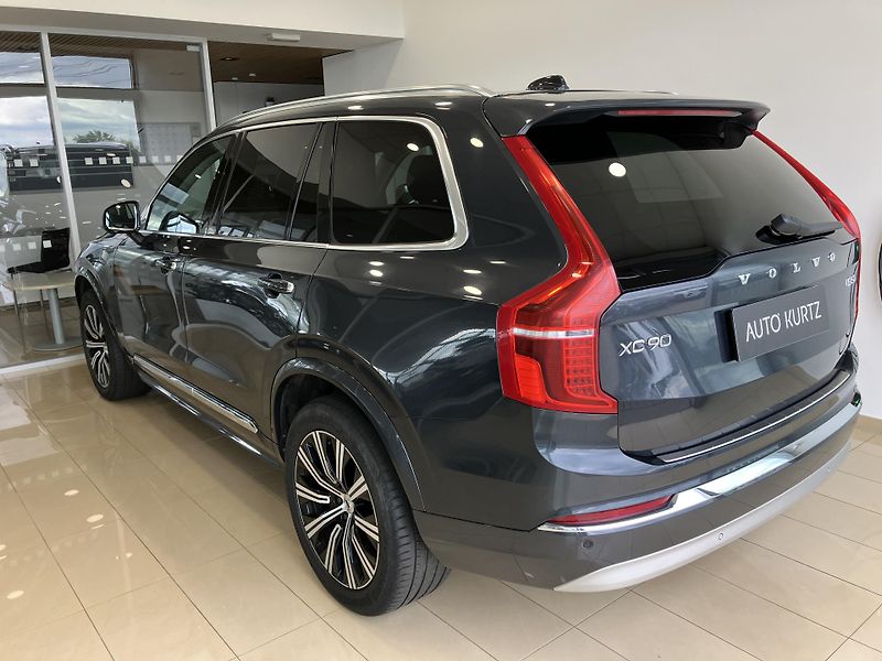 Volvo XC90 B5 AWD INSCRIPTION AT8, ČR - fotka 6 z 49