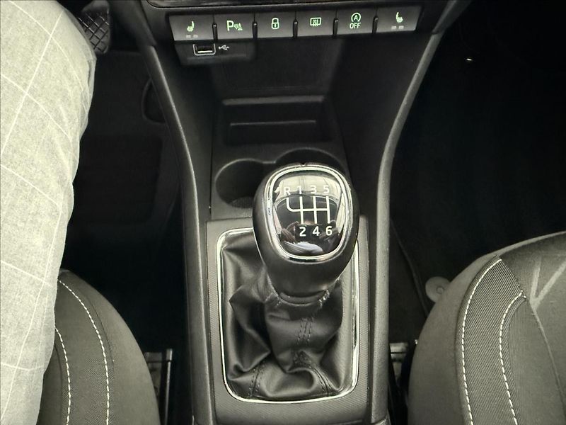 Škoda Rapid 1,0   TSI 81kW,CLEVER,SERVISKA - fotka 20 z 24