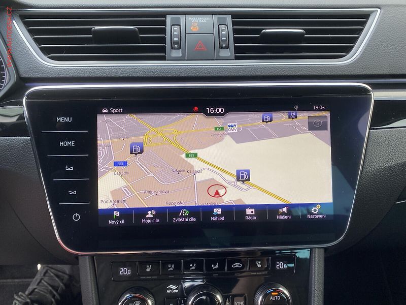 Škoda Superb (2018) 2.0 TSI 4x4, L&K, DSG, TZ - fotka 18 z 19