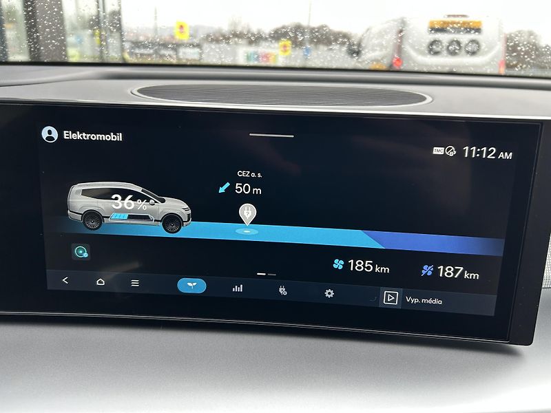 Hyundai Ioniq 9 7S 2WD STYLE COMFORT - fotka 40 z 52