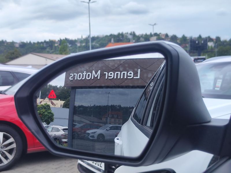 Hyundai Tucson 1.6 T-GDI/196kW Style PRM PHEV - fotka 19 z 41