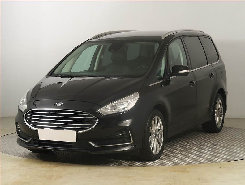 Ford Galaxy (2019) 2.0 EcoBlue, Automat, 7 míst - fotka 2 z 26