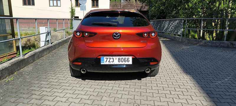 Mazda 3 (2022) Exclusive-line + BOSE - fotka 4 z 29