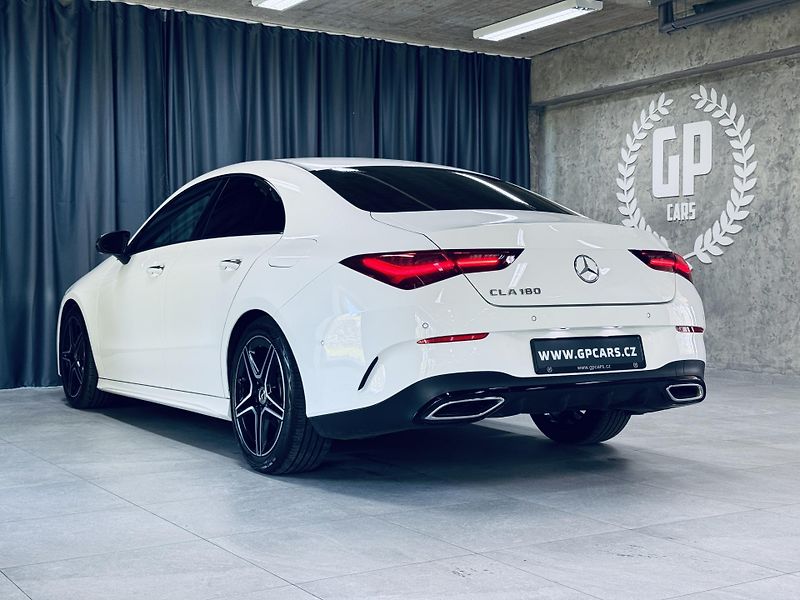 Mercedes-Benz CLA (2023) 180*AMG*KEYLESS*KAMERA*CZ - fotka 4 z 40