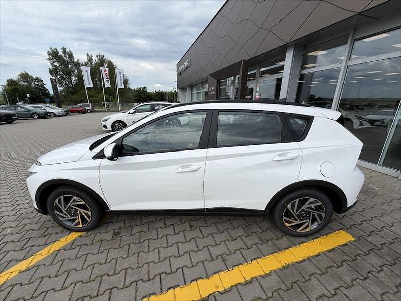 Hyundai Bayon (2026) 1,0 T-GDI  GO! - fotka 2 z 12