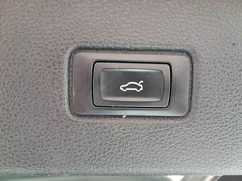 Audi Q7 (2016) 3.0 TDI - fotka 24 z 24