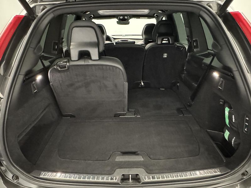 Volvo XC90 B5 AWD ULTIMATE AUT  - fotka 5 z 57