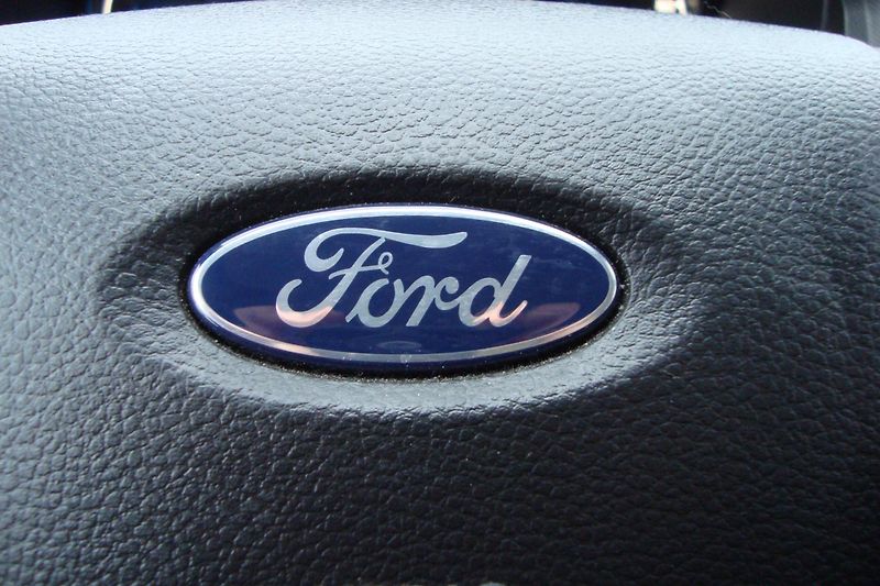 Ford Ranger (2023) 2.0TDCi, 4x4,ČR,Pouze 17 tis.! - fotka 56 z 78