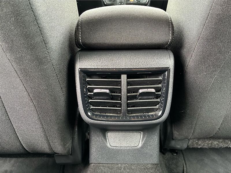 Škoda Fabia 1,0 TSI / 70 kW Selection, Taž - fotka 15 z 28