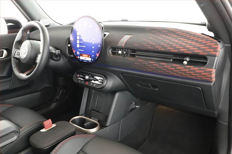 Mini Ostatní (2024) Cooper S, ACC, 360°, HUD - fotka 8 z 22