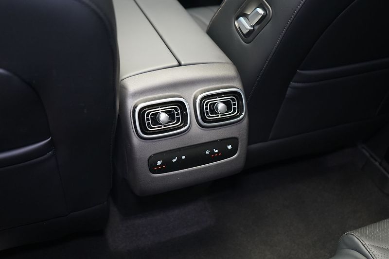 Jaecoo Ostatní EXCLUSIVE SHS-P 3DHT AWD - fotka 19 z 39