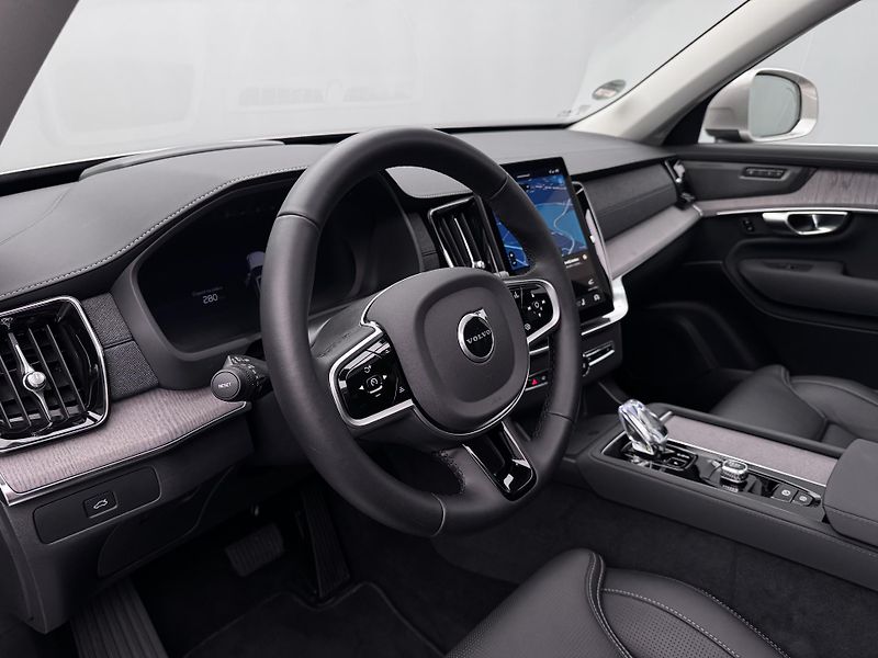 Volvo XC90 B5 AWD BRIGHT PLUS REZERVACE - fotka 26 z 55