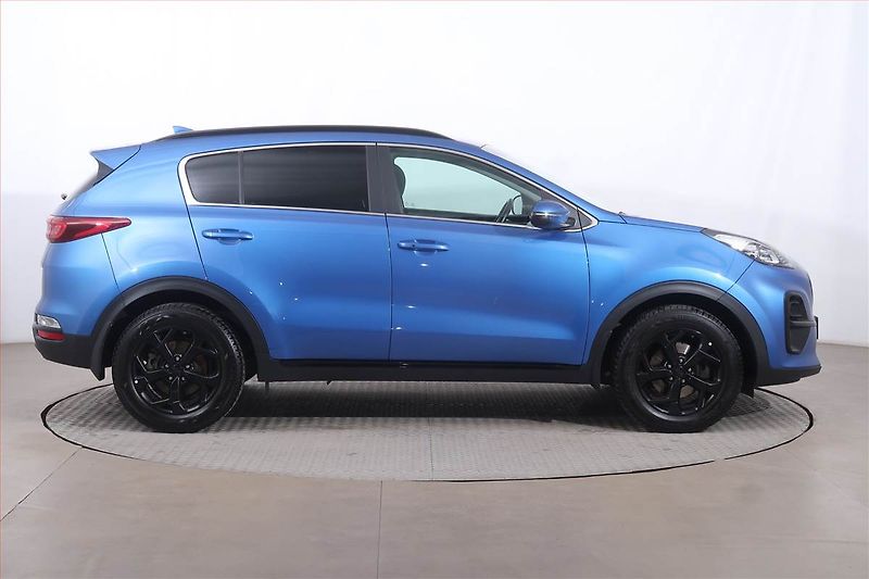 Kia Sportage (2021) Black Edition 1.6 CRDi - fotka 6 z 26