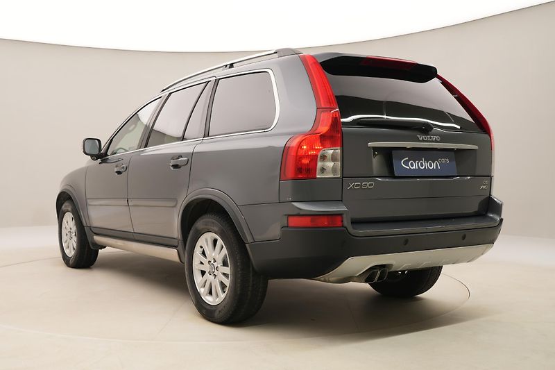 Volvo XC90 D5 AWD SPORT REZERVACE - fotka 10 z 42