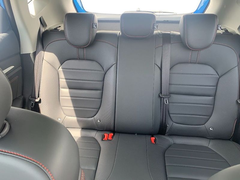 MG ZS Elegance 1.0 TGI 82kW 6MT - fotka 13 z 16