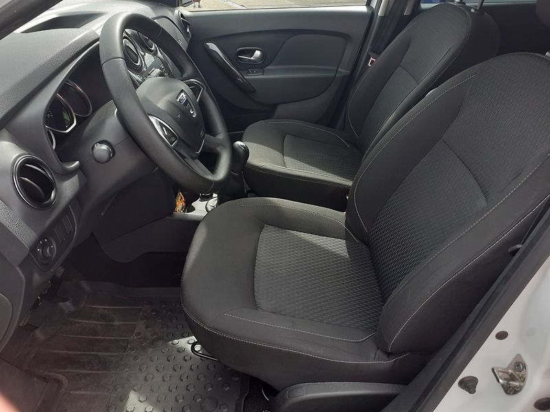Dacia Logan (2018) 1.0 SCe ČR - fotka 14 z 24