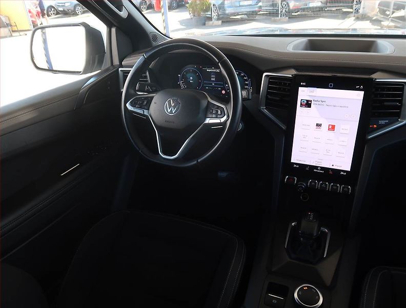 Volkswagen Amarok (2024) V6 3.0 TDI - fotka 7 z 22